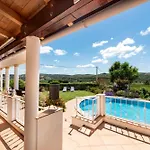 Charming 3 Bedroom Nestled Amongst The Orange Groves Of Silves, Algarve, Portugal Villa *