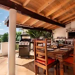 Charming 3 Bedroom Nestled Amongst The Orange Groves Of Silves, Algarve, Portugal