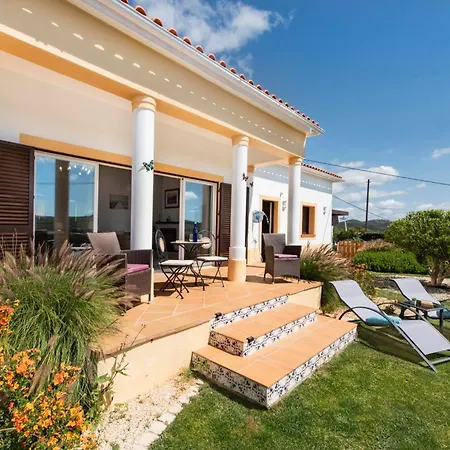 Villa Charming 3 Bedroom Nestled Amongst The Orange Groves Of Silves, Algarve, Portugal Silves