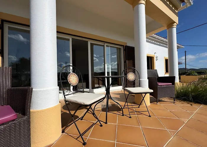 Willa Charming 3 Bedroom Nestled Amongst The Orange Groves Of Silves, Algarve, Portugal Silves