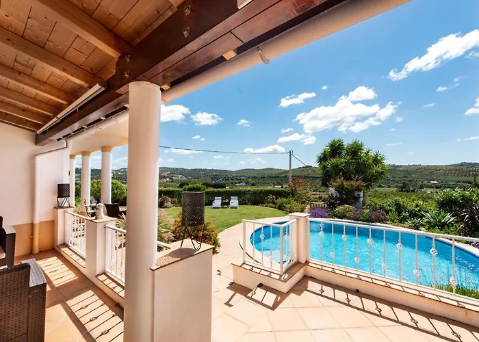 Charming 3 Bedroom Nestled Amongst The Orange Groves Of Silves, Algarve, Portugal Willa *