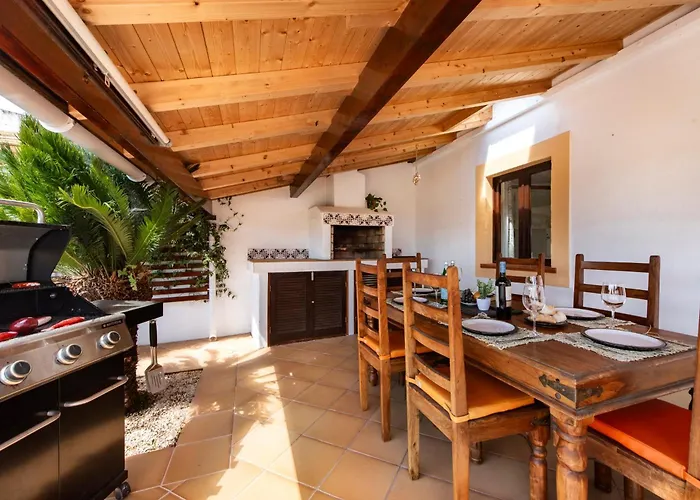 Charming 3 Bedroom Nestled Amongst The Orange Groves Of Silves, Algarve, Portugal * Silves