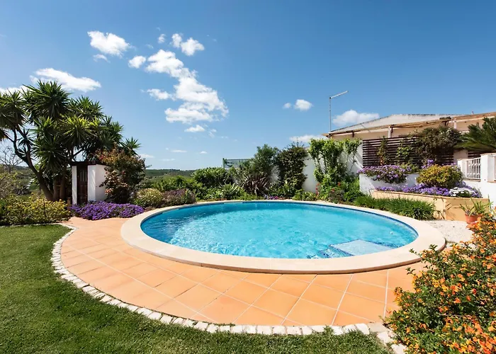 Charming 3 Bedroom Nestled Amongst The Orange Groves Of Silves, Algarve, Portugal Willa