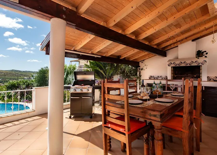 Charming 3 Bedroom Nestled Amongst The Orange Groves Of Silves, Algarve, Portugal