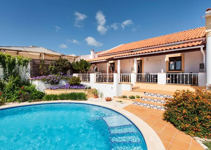 Charming 3 Bedroom Nestled Amongst The Orange Groves Of Silves, Algarve, Portugal Willa