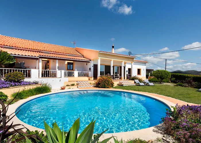 Willa Charming 3 Bedroom Nestled Amongst The Orange Groves Of Silves, Algarve, Portugal *