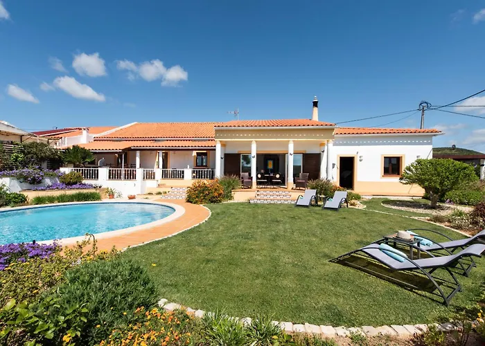 Charming 3 Bedroom Nestled Amongst The Orange Groves Of Silves, Algarve, Portugal Willa