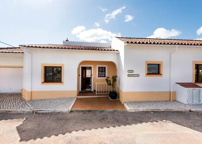 Willa Charming 3 Bedroom Nestled Amongst The Orange Groves Of Silves, Algarve, Portugal Silves