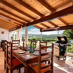 Charming 3 Bedroom Nestled Amongst The Orange Groves Of Silves, Algarve, Portugal فيلة سيلفيس