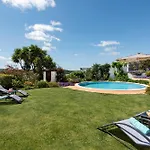Charming 3 Bedroom Nestled Amongst The Orange Groves Of Silves, Algarve, Portugal