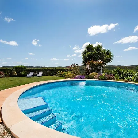 Villa Charming 3 Bedroom Nestled Amongst The Orange Groves Of Silves, Algarve, Portugal Silves