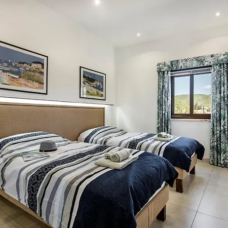 Charming 3 Bedroom Nestled Amongst The Orange Groves Of Silves, Algarve, Portugal * Silves
